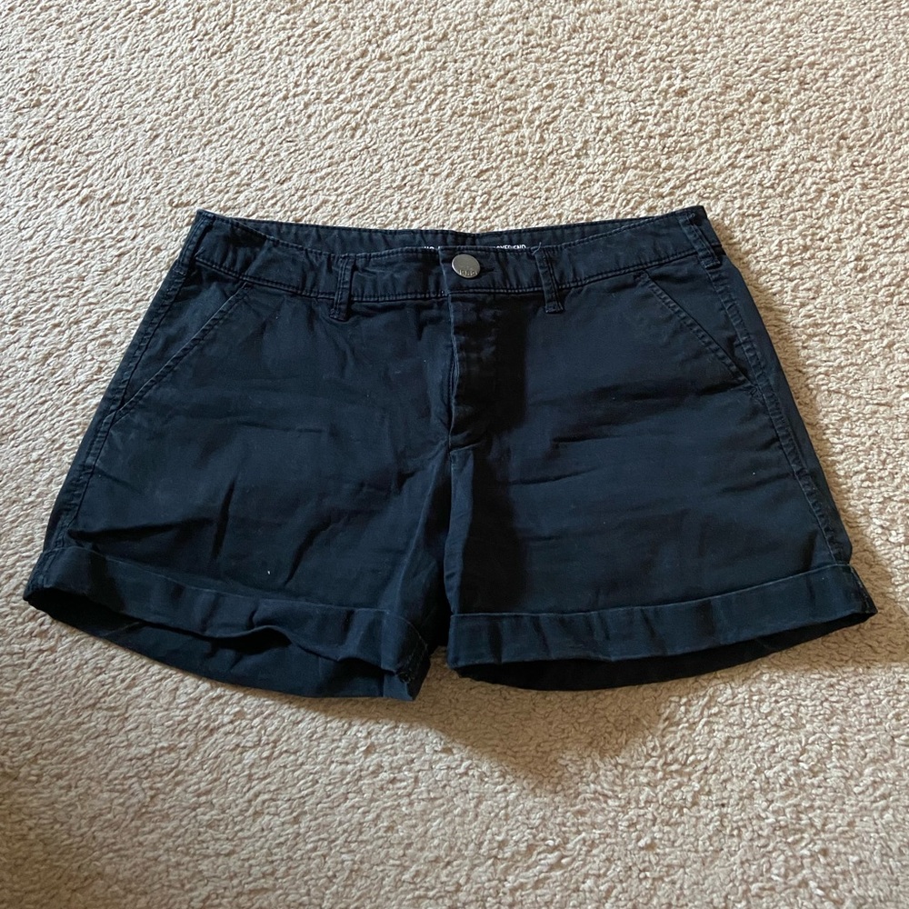 GAP shorts